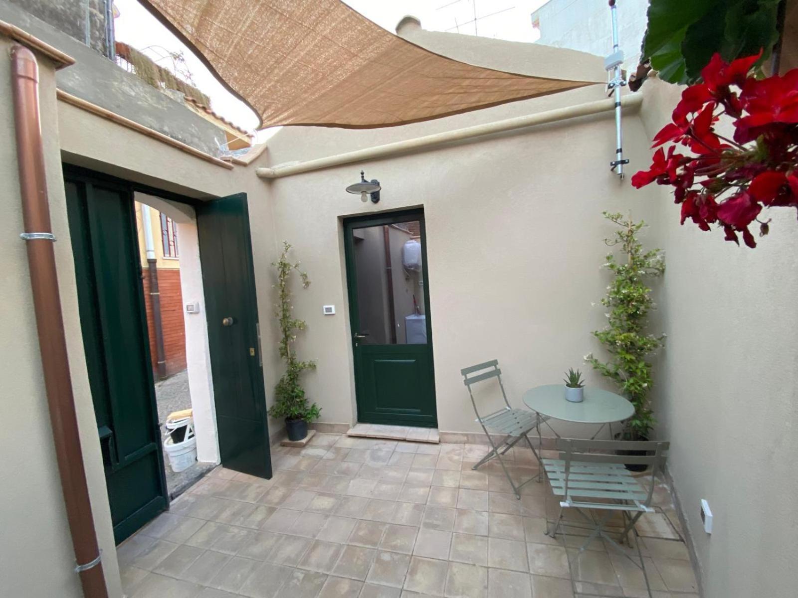 Le 2 Volte Casa Vacanza Acireale Exterior photo